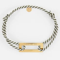 Bracelet homme personnalisé cordon tressé médaille gravée acier doré rectangle évidé 32x14 mm