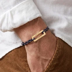 Bracelet homme personnalisé cordage marin simple médaille gravée acier doré rectangle évidé 32x14 mm