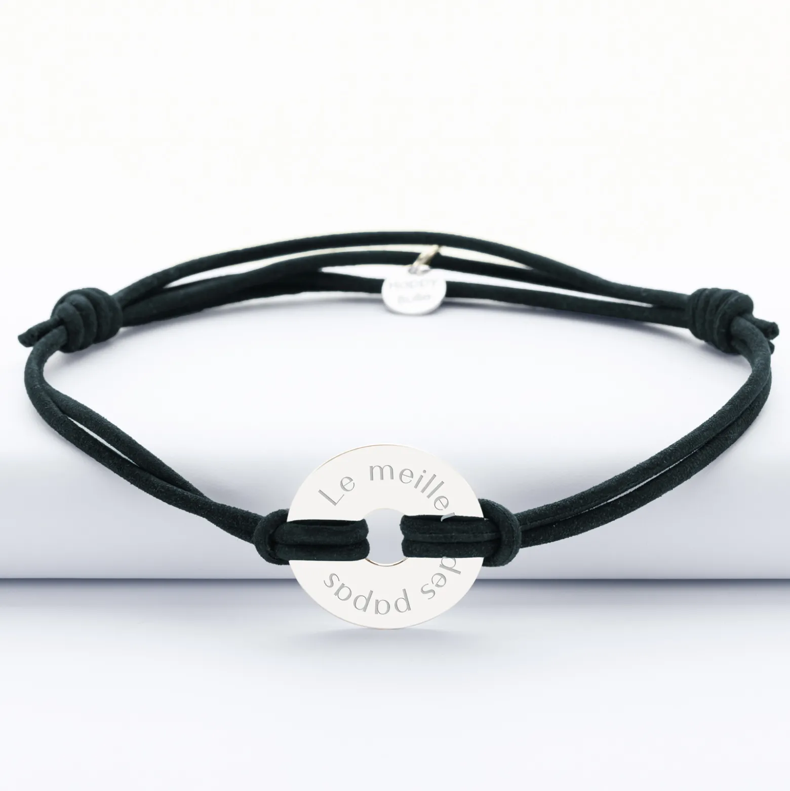 Bracelet homme personnalisé cordon cuir double médaille gravée cible argent 20 mm