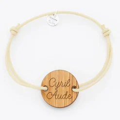 Bracelet homme personnalisé cordon simple médaille gravée bois ronde 2 trous 21 mm