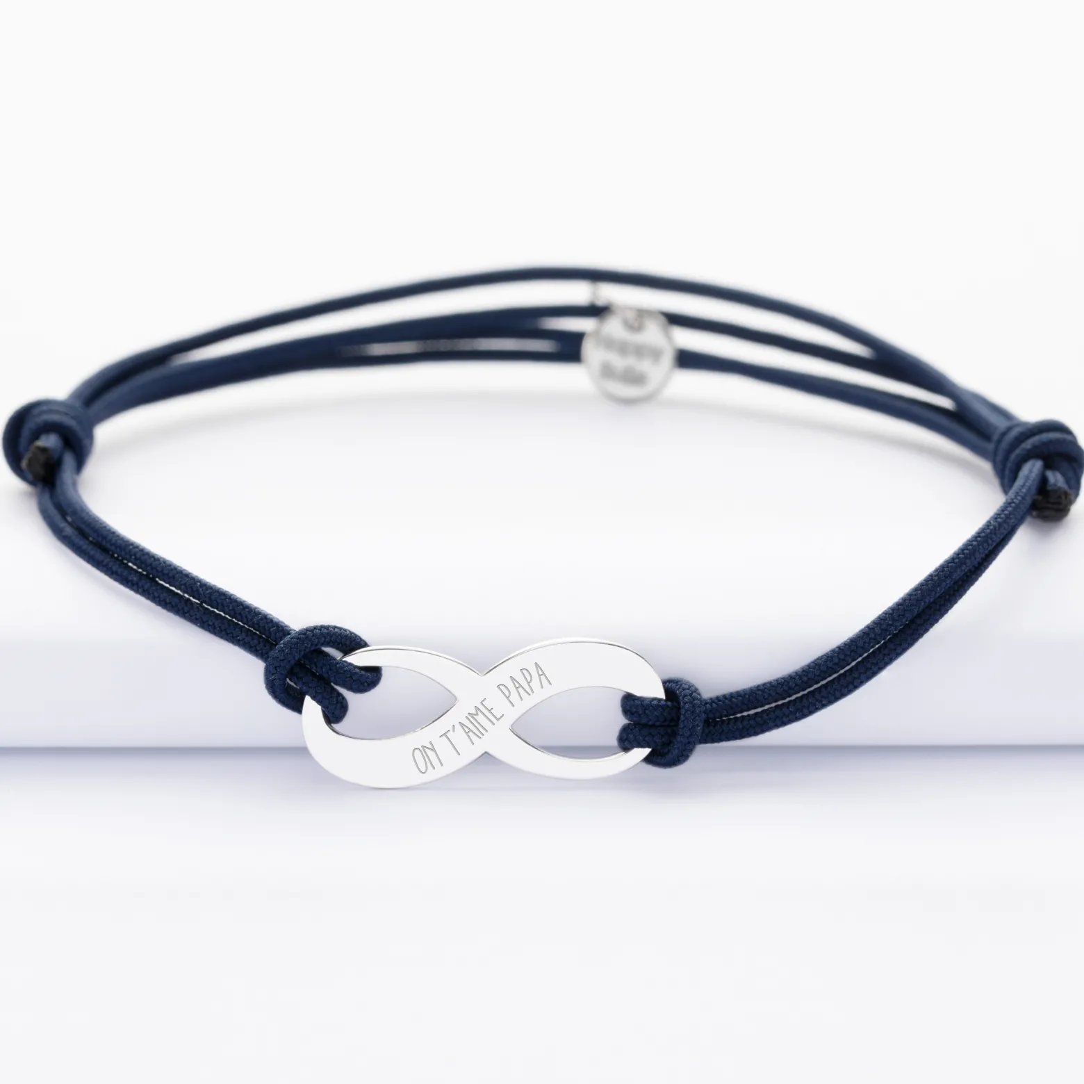 Bracelet infini homme personnalisé cordon double médaille gravée argent 25x10mm