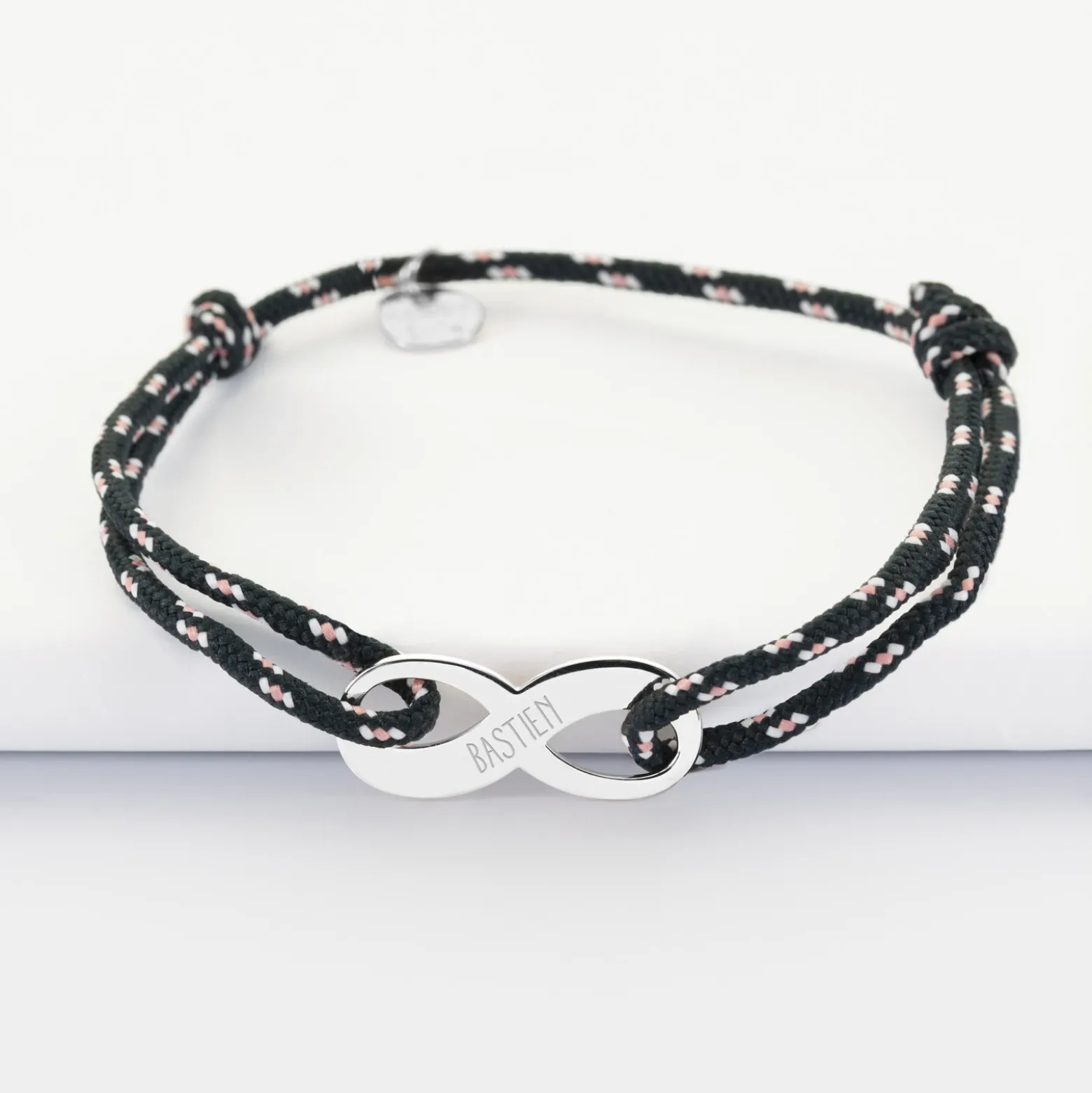 Bracelet infini homme personnalisé cordage marin simple médaille gravée argent 25x10 mm