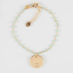 Bracelet perles Miyuki colorées personnalisé médaille gravée plaqué or coeur estampillé 15 mm - HappyBulle x Atelier Wagram