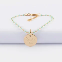 Bracelet perles Miyuki colorées personnalisé médaille gravée plaqué or coeur estampillé 15 mm - HappyBulle x Atelier Wagram