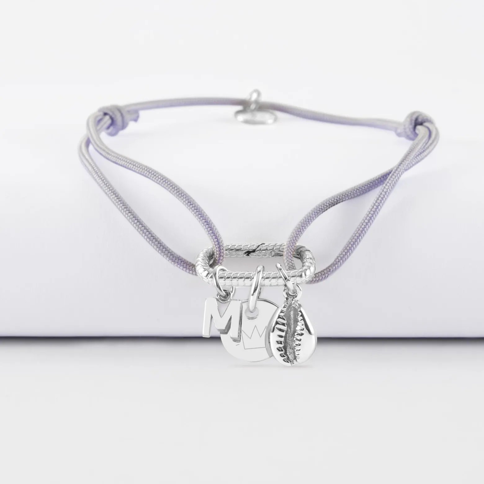 Bracelet personnalisé cordon mousqueton perle 17x11 mm médaille gravée argent 10 mm et breloque(s) summer - à composer