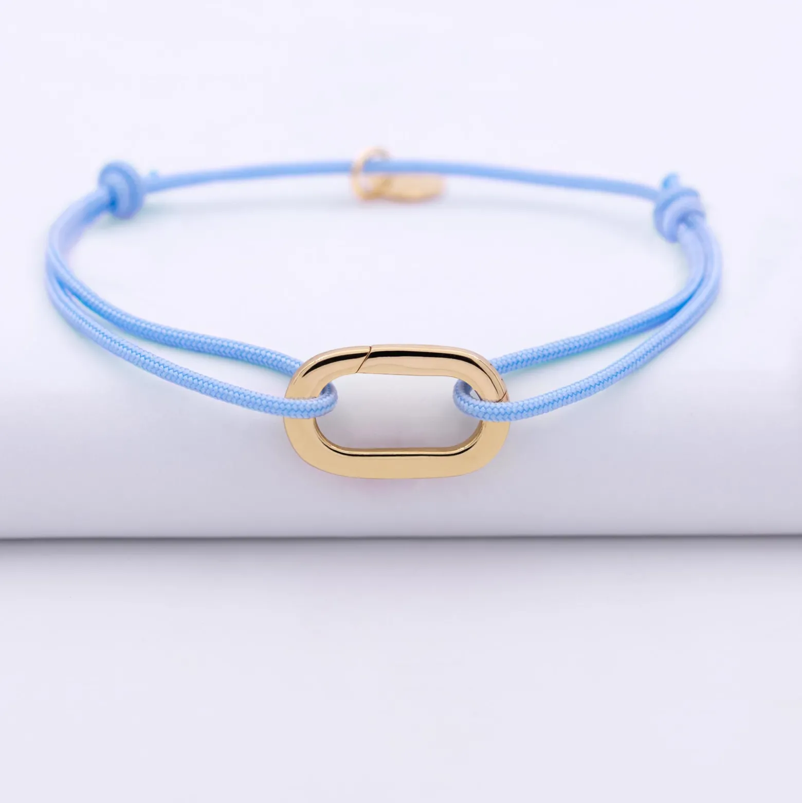 Bracelet personnalisé cordon collection Chapitre mousqueton 11x19 mm plaqué or - à composer