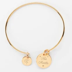 Bracelet personnalisé jonc plaqué or médaille gravée 15 mm et breloque ronde 10 mm