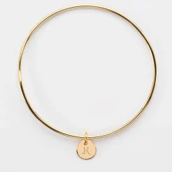 Bracelet personnalisé jonc plaqué or médaille gravée initiale 10 mm