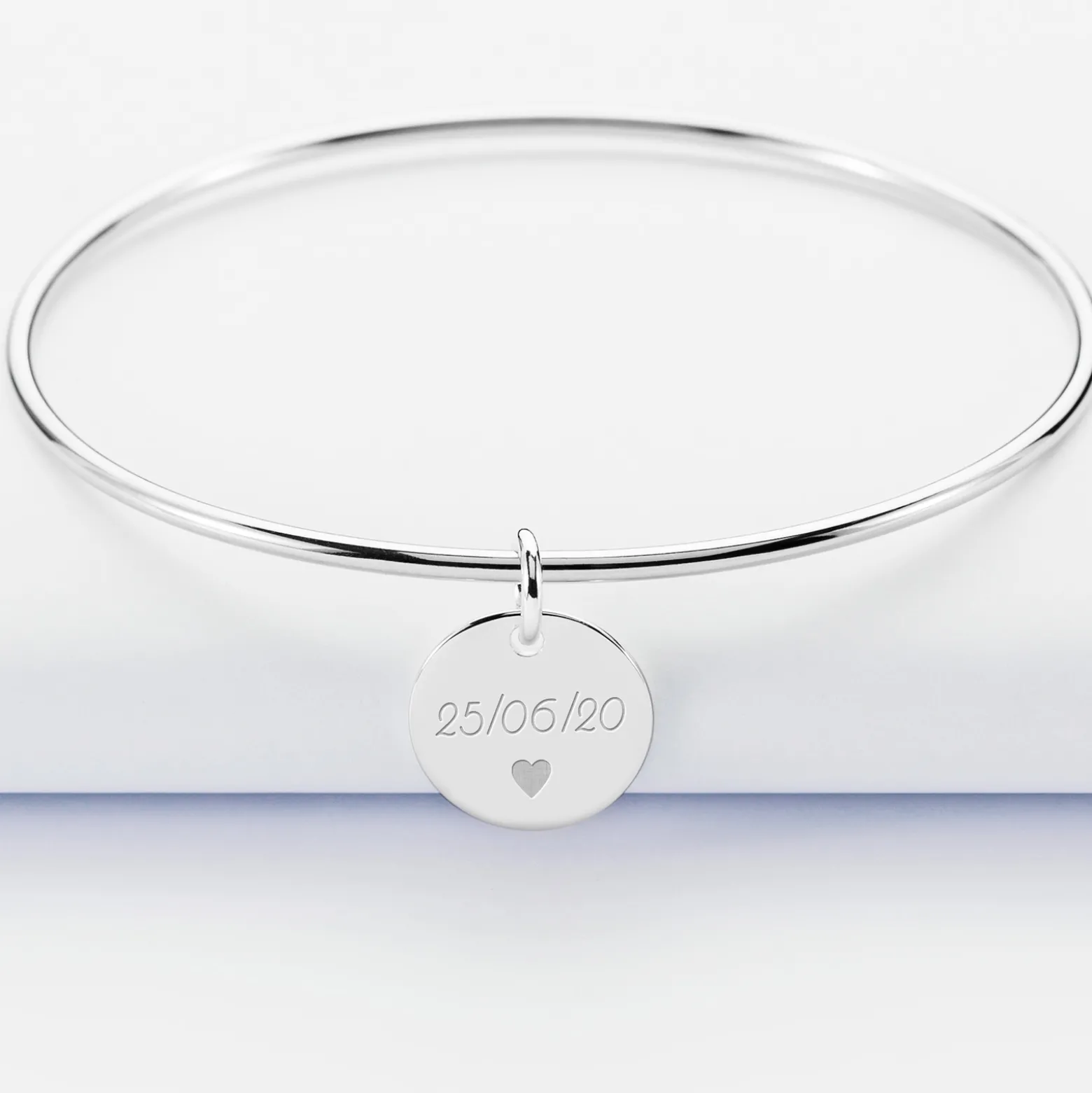Bracelet personnalisé jonc argent médaille gravée 15 mm