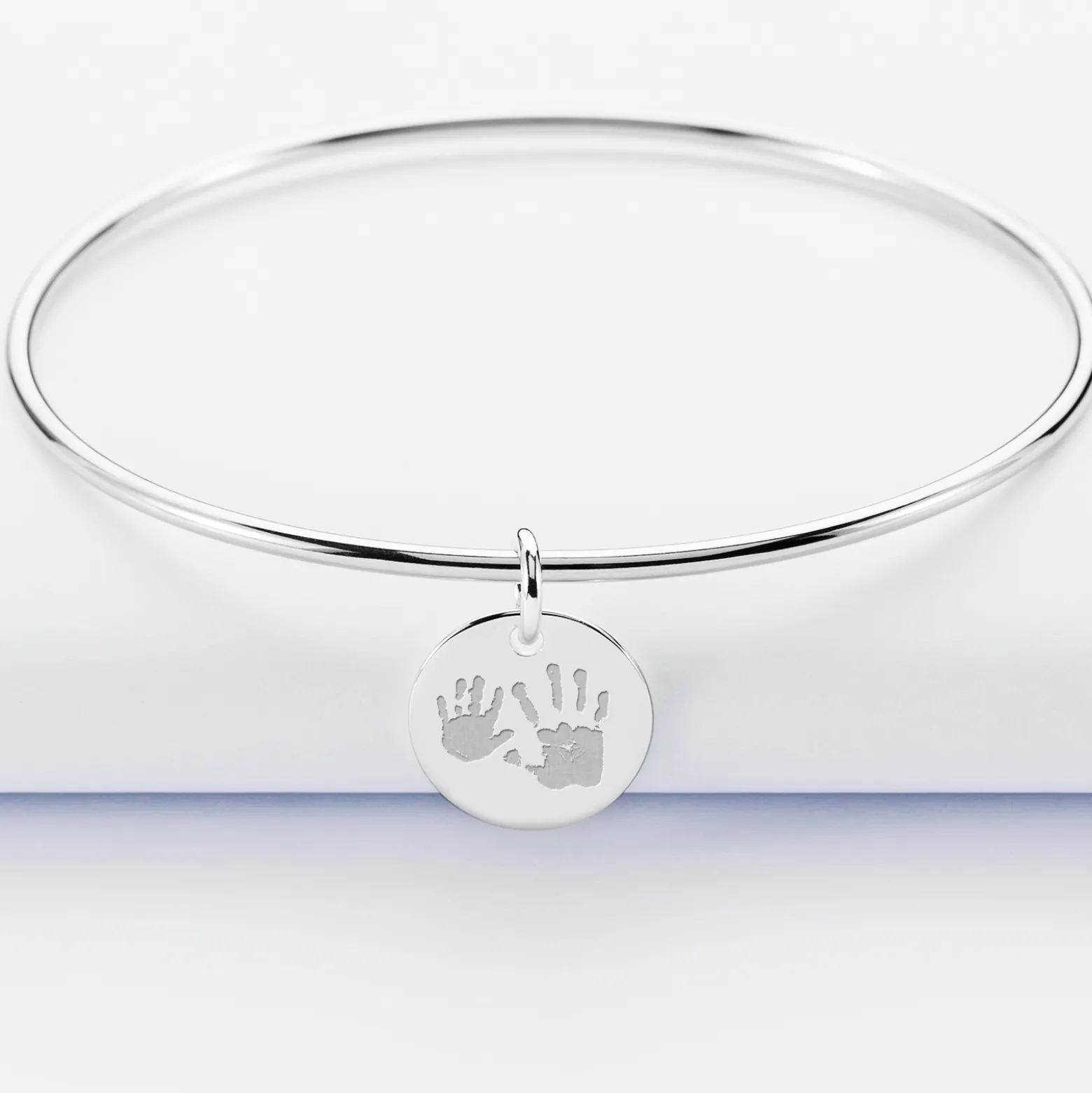 Bracelet personnalisé jonc argent médaille gravée 15 mm