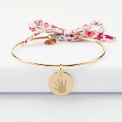 Bracelet personnalisé jonc plaqué or et cordon Liberty médaille martelée gravée 15 mm