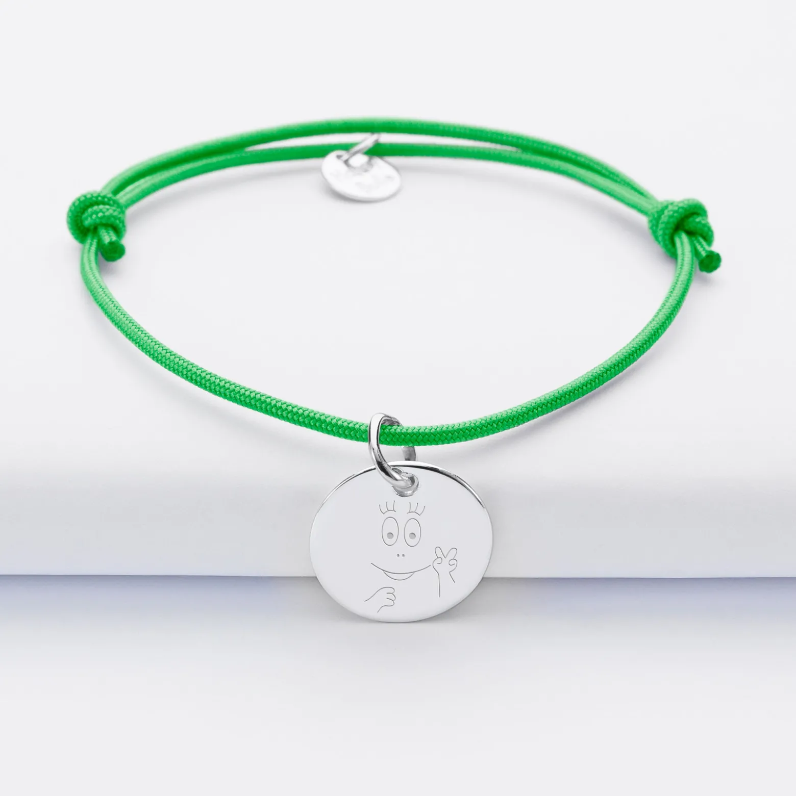 Bracelet personnalisé médaille gravée argent dormeuse 15 mm - Happybulle x Barbapapa