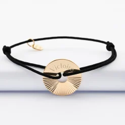 Bracelet personnalisé médaille gravée plaqué or cible soleil 20 mm