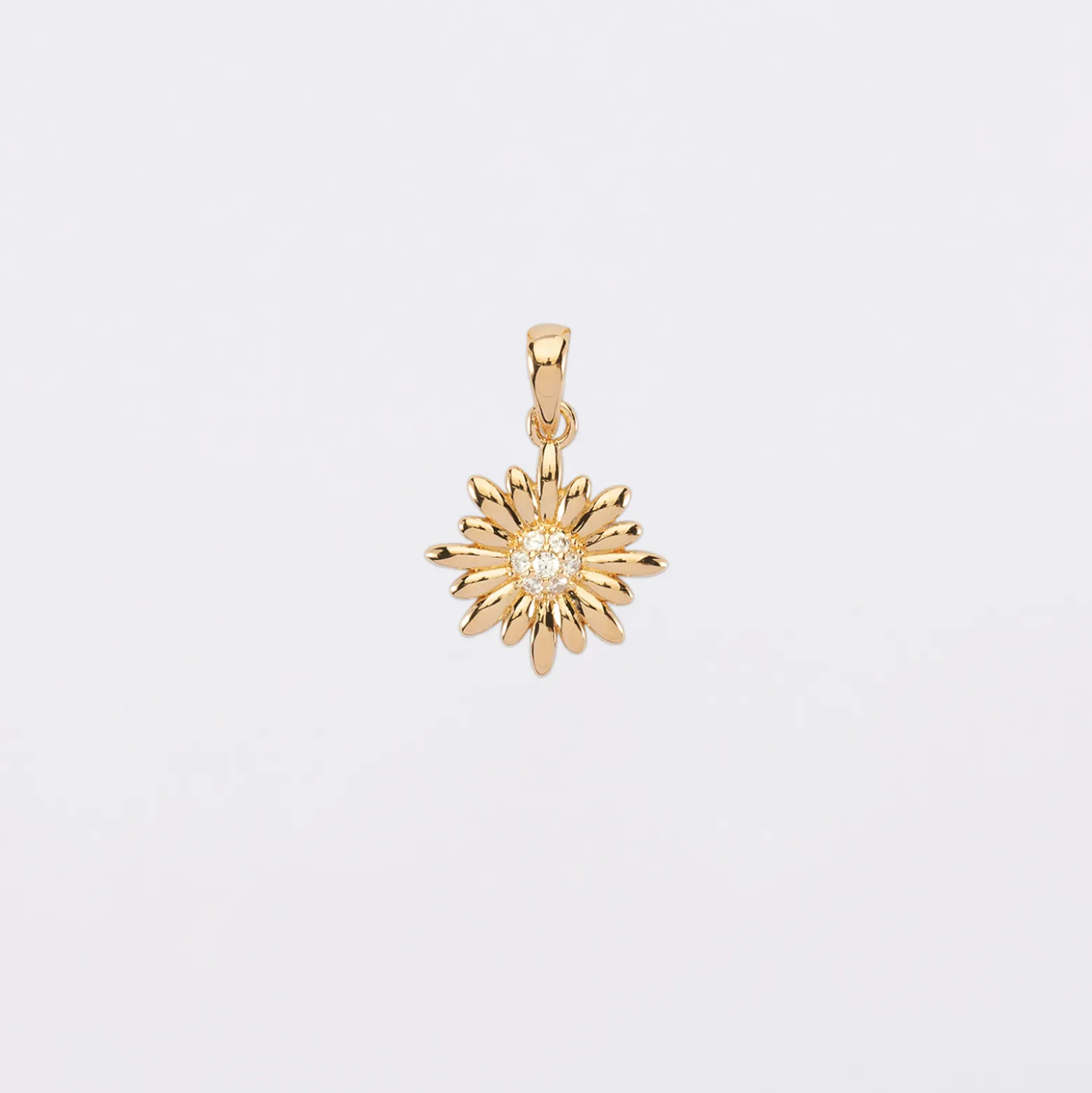 Breloque marguerite scintillante plaqué or 13 mm