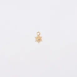 Breloque étoile brillante plaqué or 6 mm