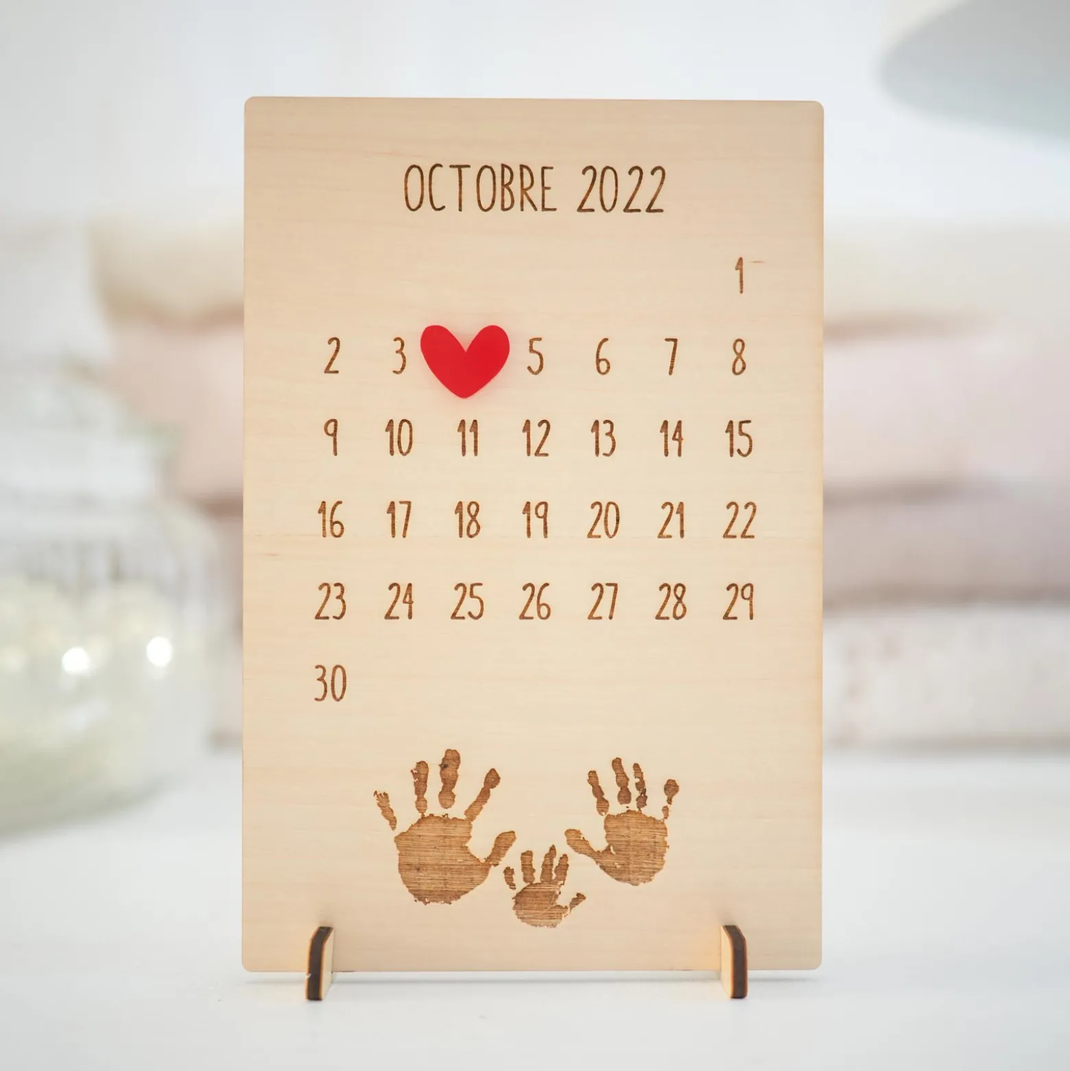 Cadre calendrier personnalisé bois gravé 15x10 cm avec support