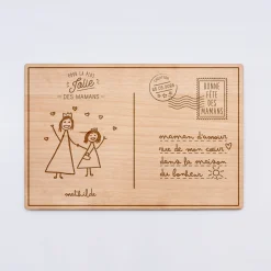 Cadre carte postale maman personnalisé bois gravé 15x10 cm avec support - édition spéciale "Bonne fête maman"