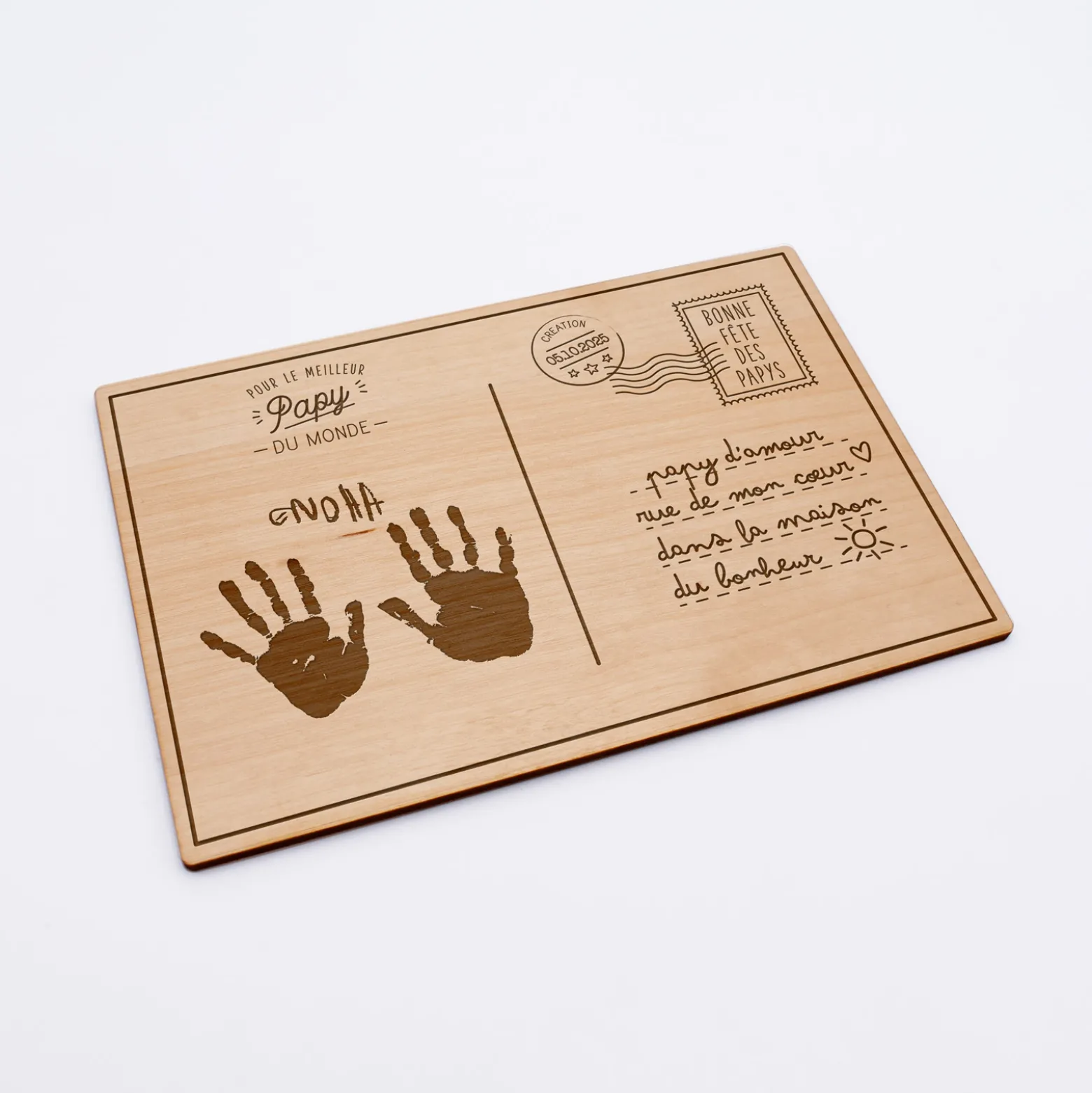 Cadre carte postale papy personnalisé bois gravé 15x10 cm avec support - édition spéciale "Bonne fête papy"