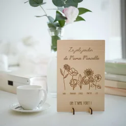 Cadre personnalisé bois gravé 15x10 cm avec support - édition spéciale "Joli jardin"
