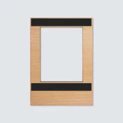 Cadre polaroïd personnalisé gravé bois aimanté petit format 68x97 mm