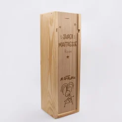 Caisse de vin personnalisée bois couvercle acrylique gravé - Edition spéciale "Super maîtresse"
