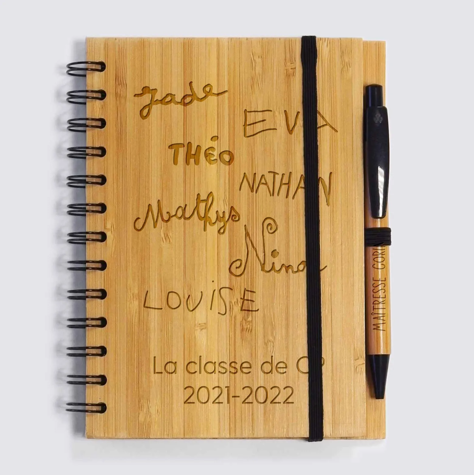 Carnet bambou personnalisé 14,5x18 cm et stylo gravé