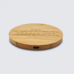 Chargeur à induction personnalisé bambou gravé 9x9 cm