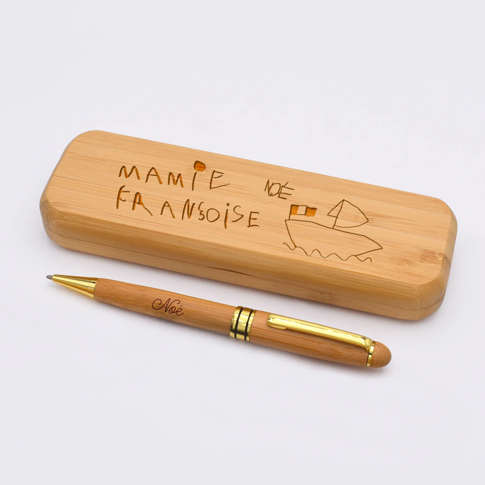 Coffret bambou personnalisé et stylo gravé 170x54 mm - Nos petits imparfaits