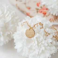 Collier chaîne pampilles personnalisé médaille gravée plaqué or 15 mm