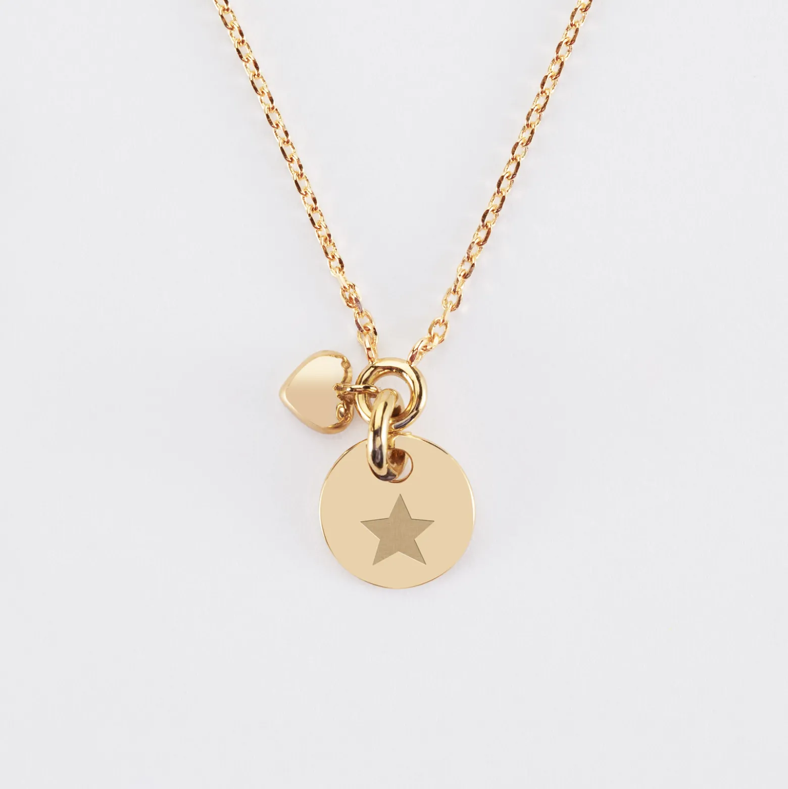 Collier mini coeur bombé personnalisé médaille gravée plaqué or 10 mm
