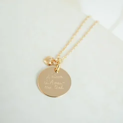 Collier mini coeur bombé personnalisé médaille gravée plaqué or 15 mm