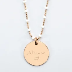 Collier perles colorées personnalisé médaille gravée plaqué or 19 mm