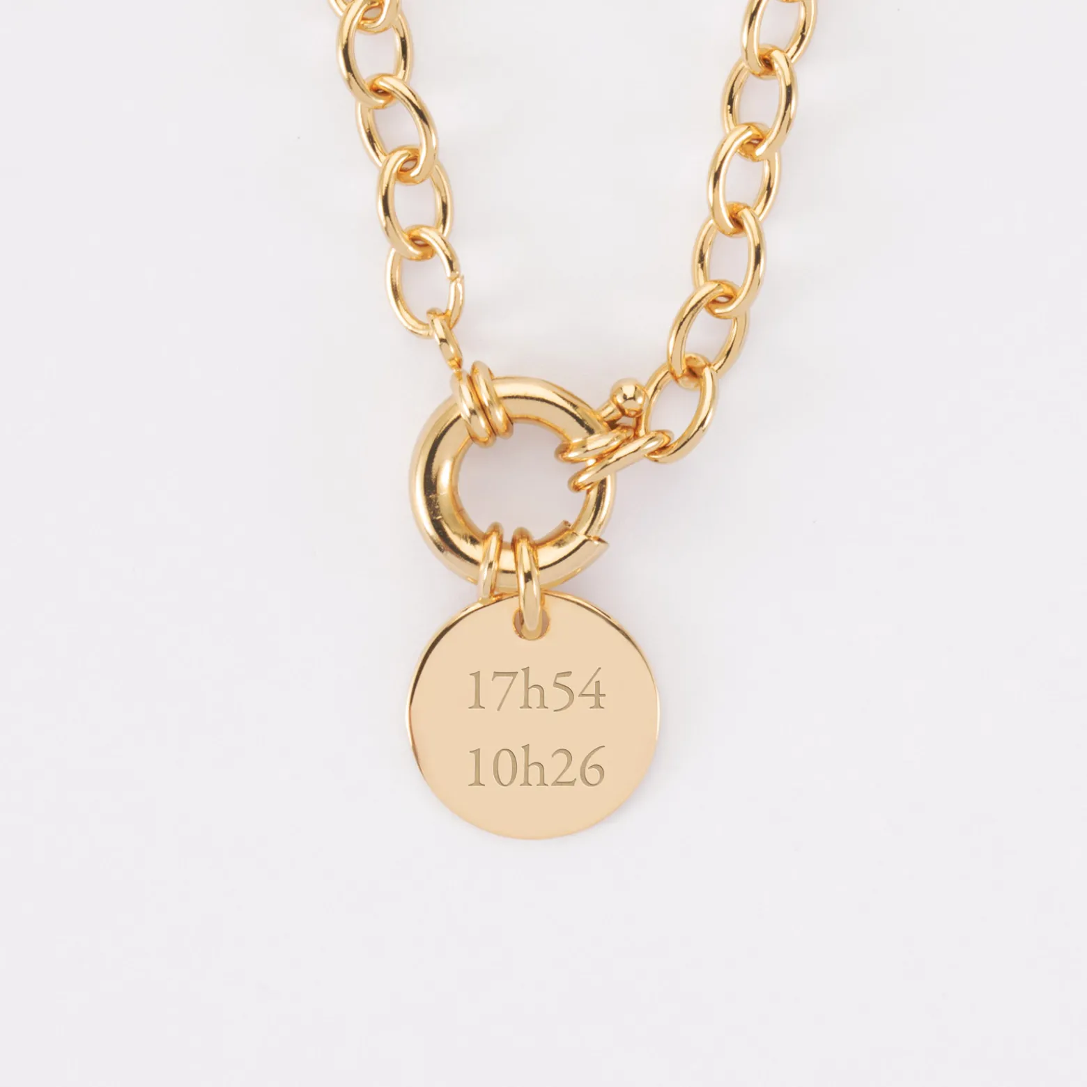 Collier personnalisé chaine fermoir marin médaille gravée plaqué or 15 mm