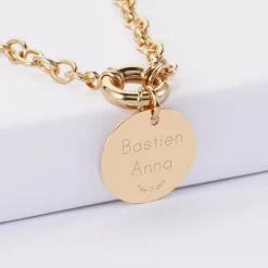 Collier personnalisé chaine fermoir marin médaille gravée plaqué or 19 mm