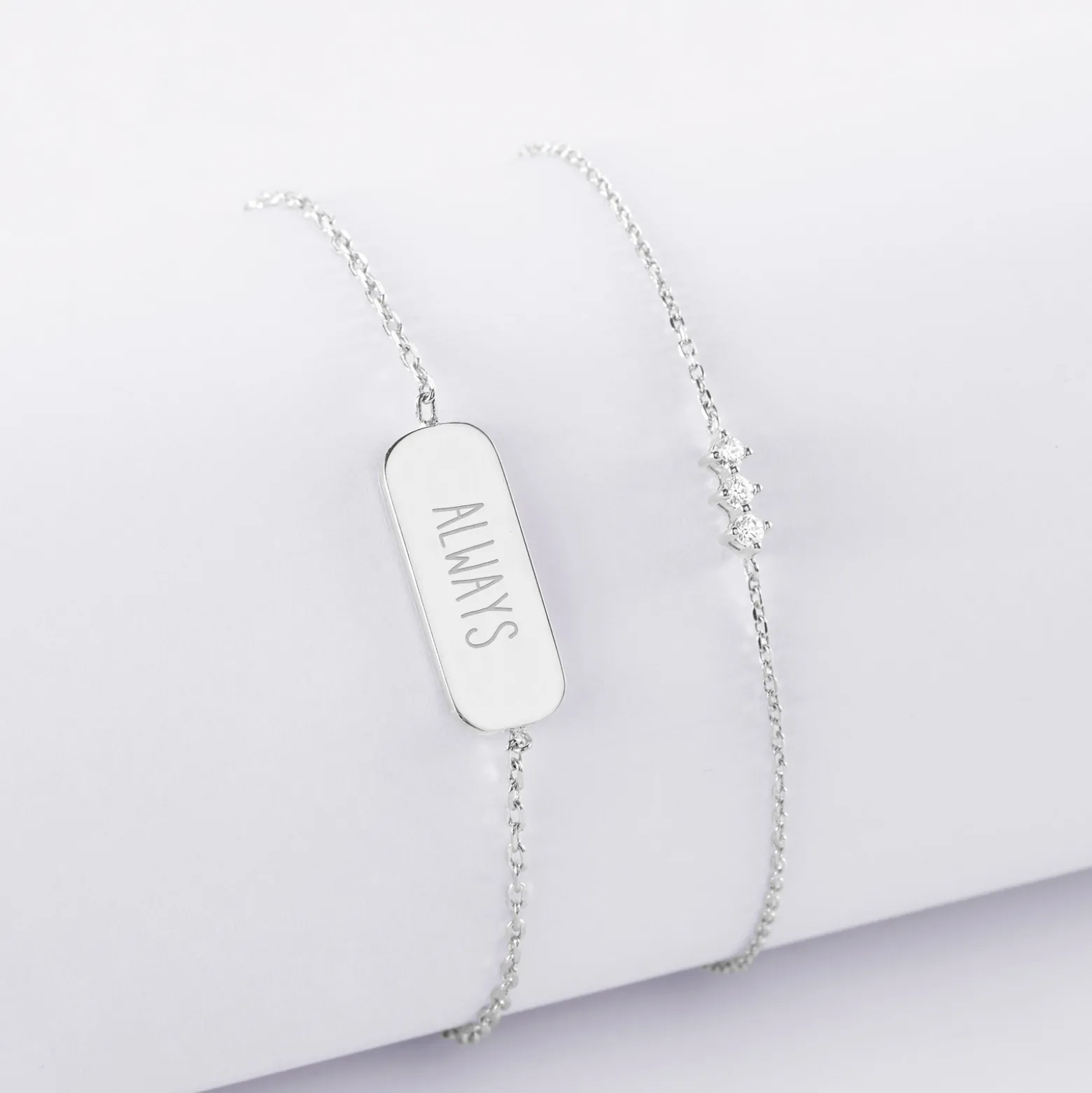 Duo bracelets personnalisés chaine trio scintillant et médaille gravée argent plaque 20x8 mm
