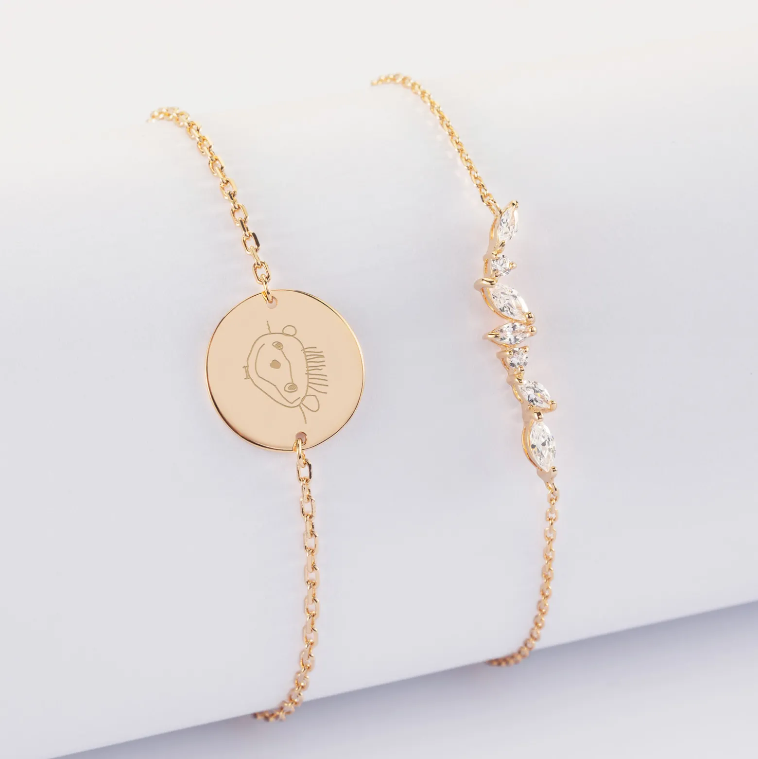 Duo bracelets personnalisés chaine barrette scintillante et médaille gravée plaqué or 2 trous 15 mm