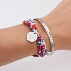 Duo bracelets personnalisés Jonc plat martelé et Liberty 3 tours médaille gravée argent 15 mm