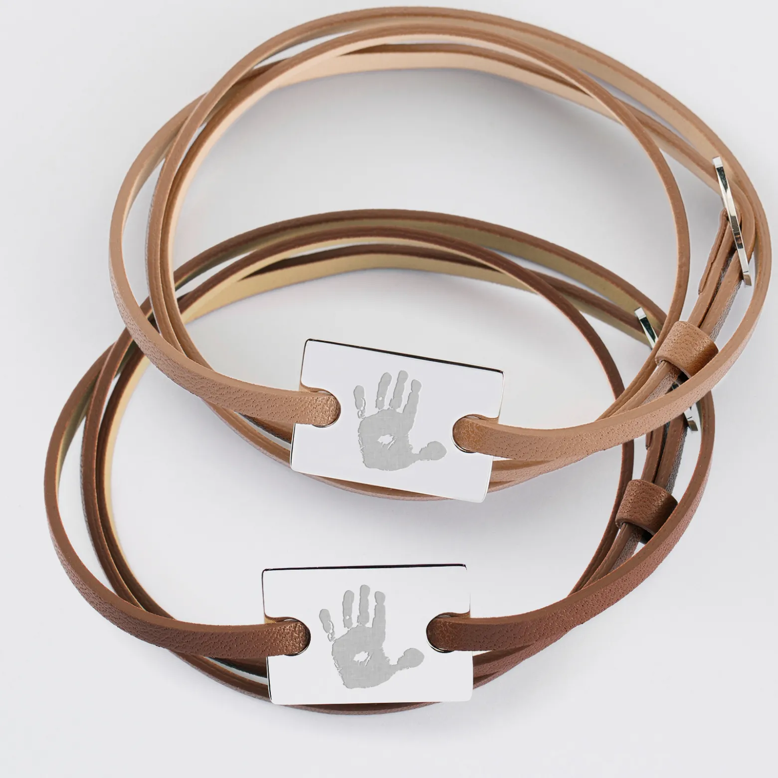 Duo de bracelets cuir personnalisés médailles gravées argent rectangles 2 trous 23x16 mm
