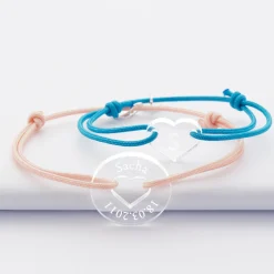 Duo de bracelets personnalisés médailles gravées acrylique cible coeur 21 mm et coeur 15 mm