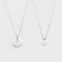 Duo de pendentifs personnalisés médailles gravées argent 15 mm et 10 mm