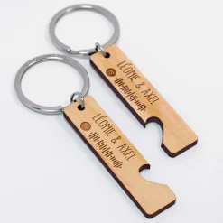 Duo de porte-clés coeurs Spotify personnalisés médailles gravées bois plaques 16x66 mm