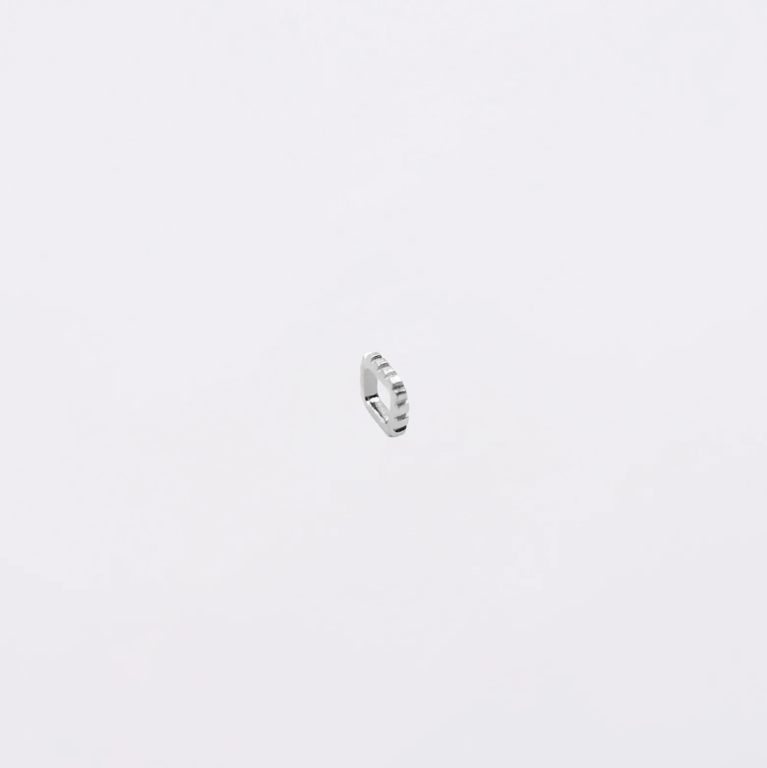 Mini-charm anneau dentelé collection Chapitre argent