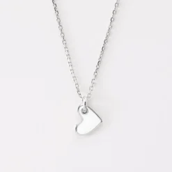 Pendentif enfant coeur email blanc argent 10 mm