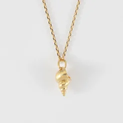 Pendentif enfant coquillage scalaire plaqué or 12 mm