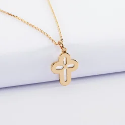 Pendentif enfant croix nacre plaqué or 16 mm