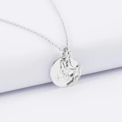 Pendentif enfant personnalisé médaille gravée argent 15 mm et breloque colombe 18 mm