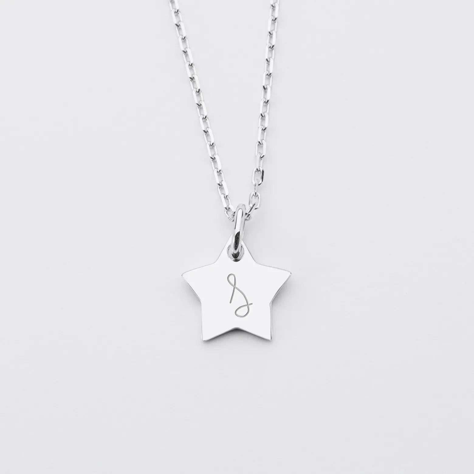 Pendentif enfant personnalisé initiale médaille gravée argent étoile 12 mm
