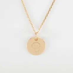 Pendentif enfant personnalisé coeur estampillé plaqué or 15 mm - HappyBulle x Atelier Wagram