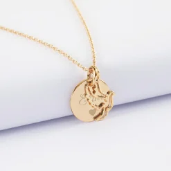 Pendentif enfant personnalisé médaille gravée plaqué or 15 mm et breloque colombe 18 mm