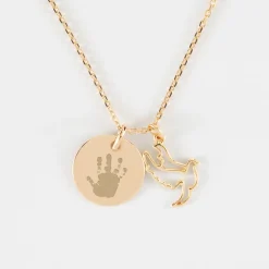 Pendentif enfant personnalisé médaille gravée plaqué or 15 mm et breloque colombe 18 mm